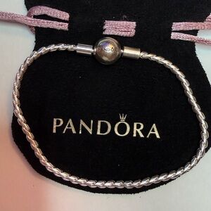 Pandora
Round Clasp Wing Chain Bracelet 7.3 inch